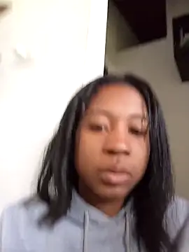 Zaira Rose  online show from 10.14.25