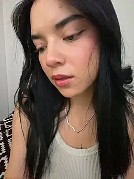 Snapshot of eileensophi chatting on 09.21.25 eileensophi online show from 09.21.25
