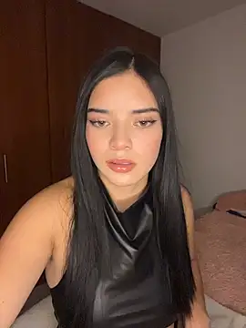 Snapshot of eileensophi chatting on 06.27.26 eileensophi online show from 06.27.26