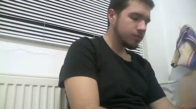 Snapshot of Drag_Queen chatting on 01.29.25 Drag Queen online show from 01.29.25