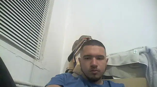Snapshot of Drag_Queen chatting on 01.30.25 Drag Queen online show from 01.30.25
