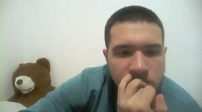 Snapshot of Drag_Queen chatting on 02.13.25 Drag Queen online show from 02.13.25
