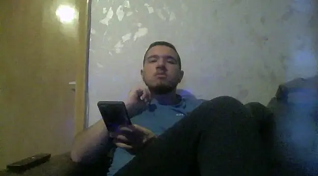 Snapshot of Drag_Queen chatting on 02.28.25 Drag Queen online show from 02.28.25