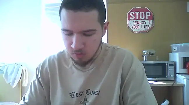 Snapshot of Drag_Queen chatting on 03.10.25 Drag Queen online show from 03.10.25