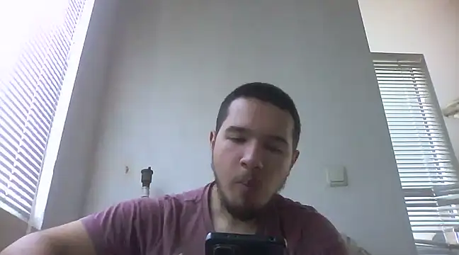 Snapshot of Drag_Queen chatting on 03.21.25 Drag Queen online show from 03.21.25