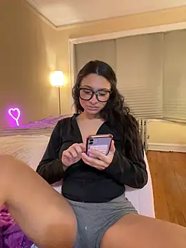 Snapshot of Cristinasunny chatting on 02.28.26 Cristinasunny online show from 02.28.26