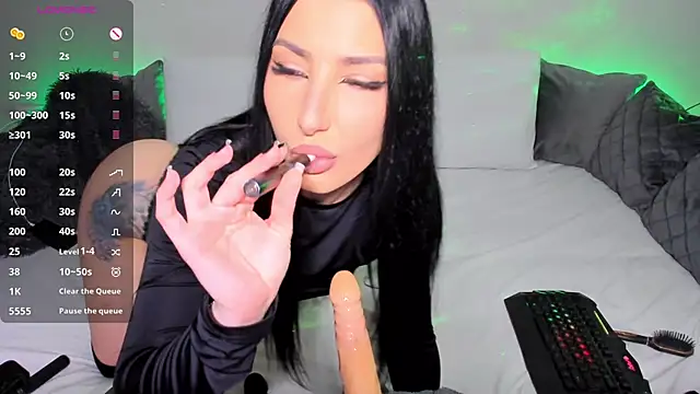 VickyBooXXX online show from 11.29.25