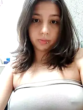 Maiden-Hot online show from 03.10.26