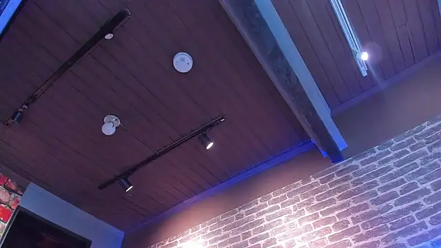 Thomas May4rs online show from 02.18.25