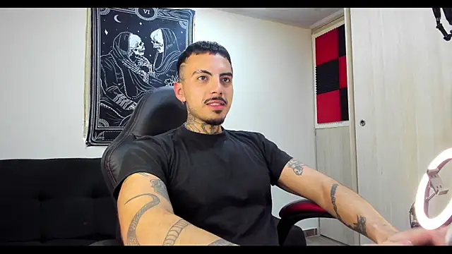 Snapshot of scockpion__ chatting on 03.03.25 scockpion online show from 03.03.25