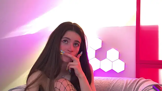 AmeliaFlares online show from 04.12.26