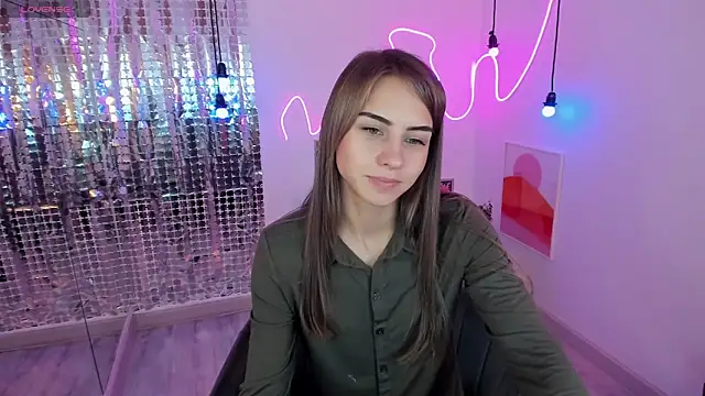 CharmBianca online show from 02.09.25