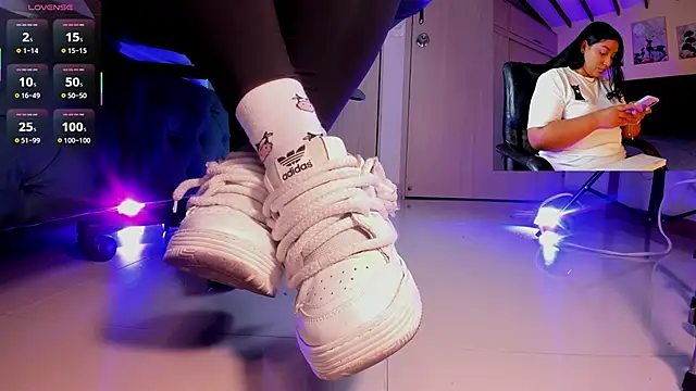 aleya bliss online show from 11.27.25