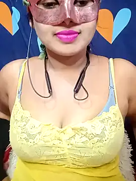 Snapshot of Sweety4u97 chatting on 03.07.25 Sweety4u97 online show from 03.07.25