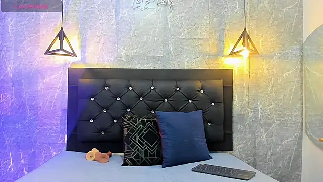 emberhodson online show from 01.11.26