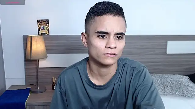 Liiamthompson online show from 11.28.25