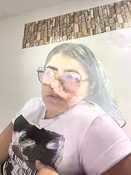 viccky vick online show from 02.05.25