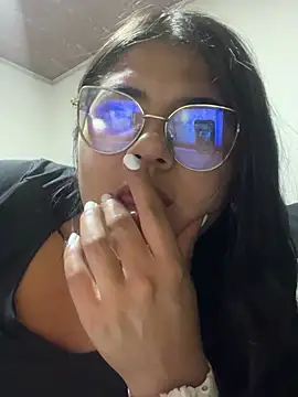 viccky vick online show from 02.16.25