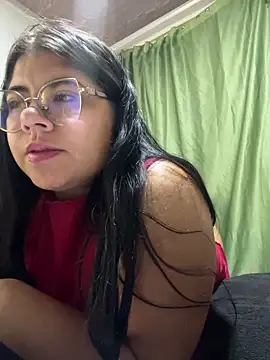 viccky vick online show from 02.17.25