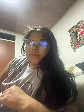 viccky vick online show from 03.07.25