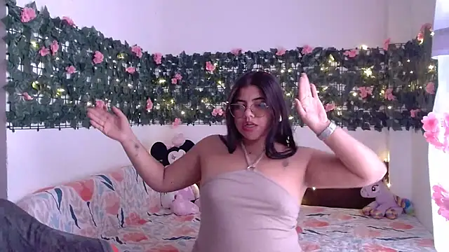 viccky vick online show from 11.17.25