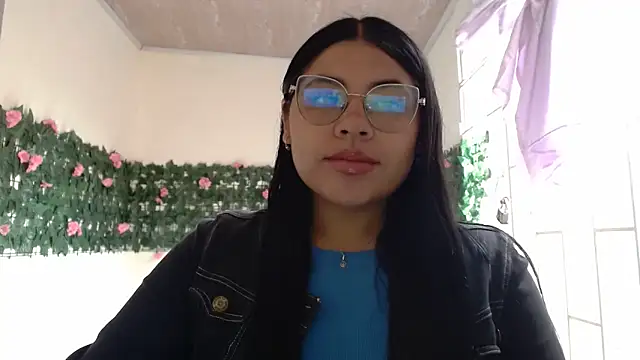 viccky vick online show from 04.05.26