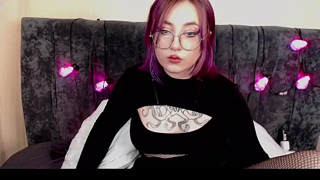 purplewitch online show from 03.11.25