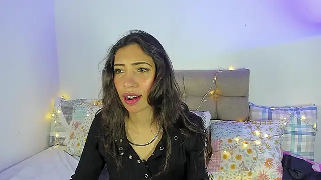 Miss veronicaa2 online show from 02.18.25