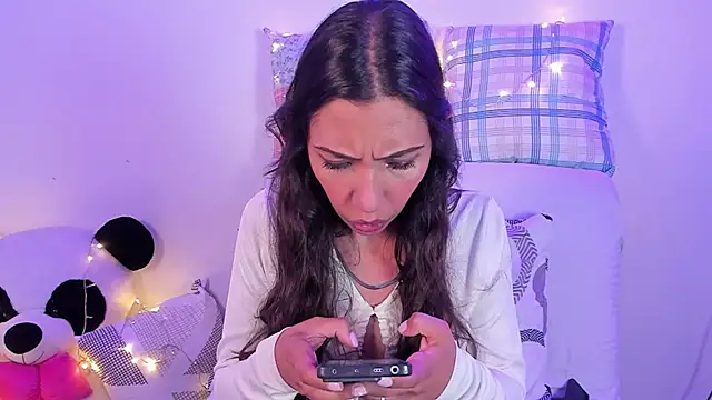 Miss veronicaa2 online show from 02.24.25