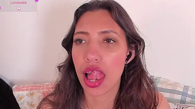 Miss veronicaa2 online show from 03.21.25