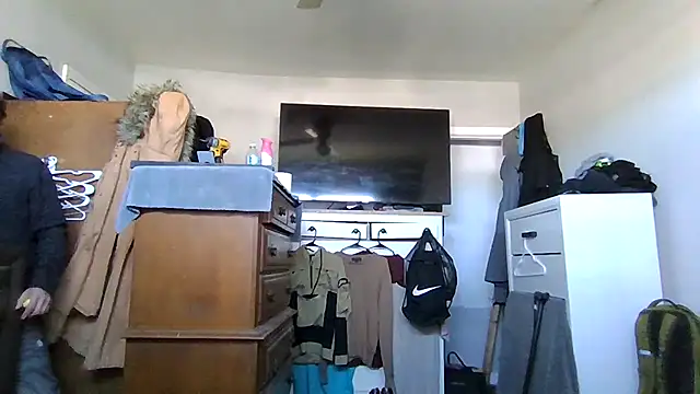 cruz815 online show from 04.08.26