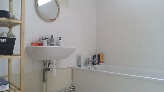 Snapshot of Zer_oki chatting on 03.13.25 Zer oki online show from 03.13.25