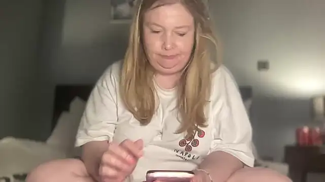 BustyHayleyUk online show from 04.07.26