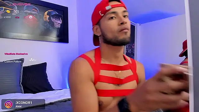 Max Conor1 online show from 02.04.25