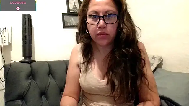 MirandaLatinaLovely online show from 03.08.26