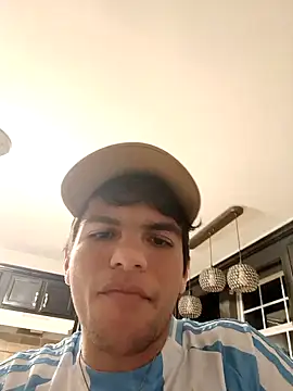 Snapshot of Elperlozo10 chatting on 02.05.25 Elperlozo10 online show from 02.05.25