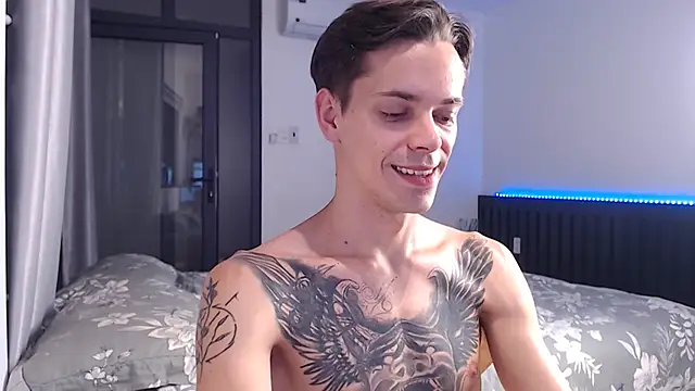 William Henry  online show from 10.06.25