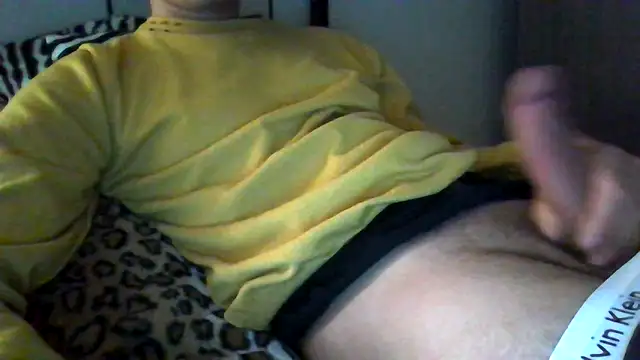 Snapshot of tommyboyteen chatting on 02.27.25 tommyboyteen online show from 02.27.25