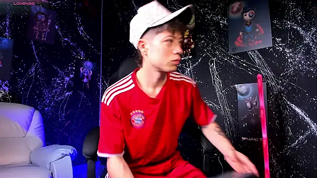 marcuscollins1  online show from 02.28.25