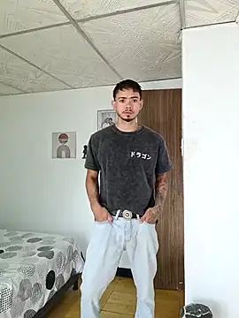 Niick01  online show from 10.28.25