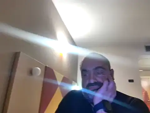 Snapshot of fuocovivo4 chatting on 02.19.25 fuocovivo4 online show from 02.19.25