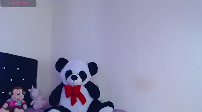 Lupitah 222 online show from 02.19.25