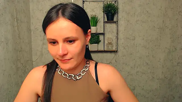 Snapshot of ValeriaHeart_ chatting on 02.17.25 ValeriaHeart online show from 02.17.25