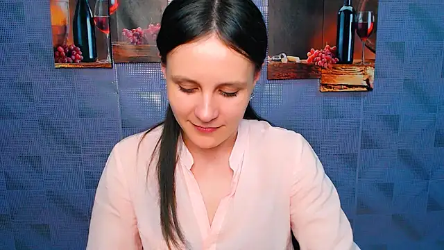 Snapshot of ValeriaHeart_ chatting on 03.14.25 ValeriaHeart online show from 03.14.25