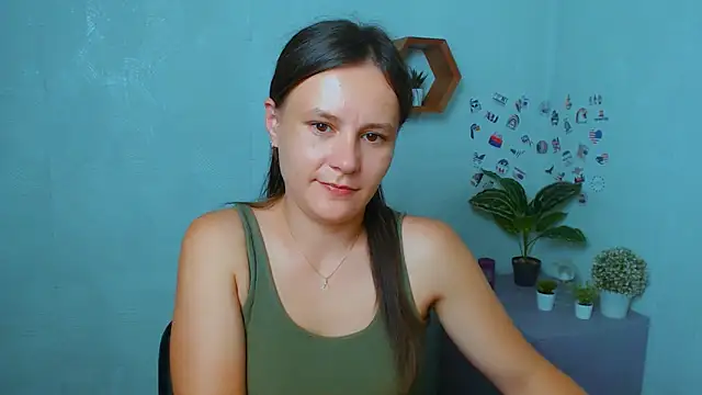 Snapshot of ValeriaHeart_ chatting on 09.09.25 ValeriaHeart online show from 09.09.25