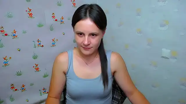 Snapshot of ValeriaHeart_ chatting on 09.13.25 ValeriaHeart online show from 09.13.25