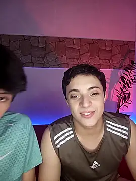 Snapshot of jacob_and_sam chatting on 02.19.25 jacob and sam online show from 02.19.25