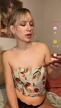 Snapshot of rileylovesyou chatting on 03.05.25 rileylovesyou online show from 03.05.25