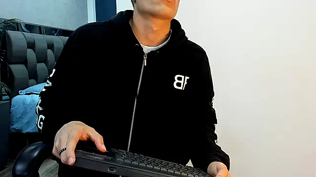 roan birkin online show from 11.04.25