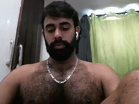 Snapshot of indianhairybull chatting on 10.14.25 indianhairybull online show from 10.14.25